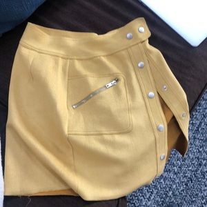 Mustard yellow high waisted skirt